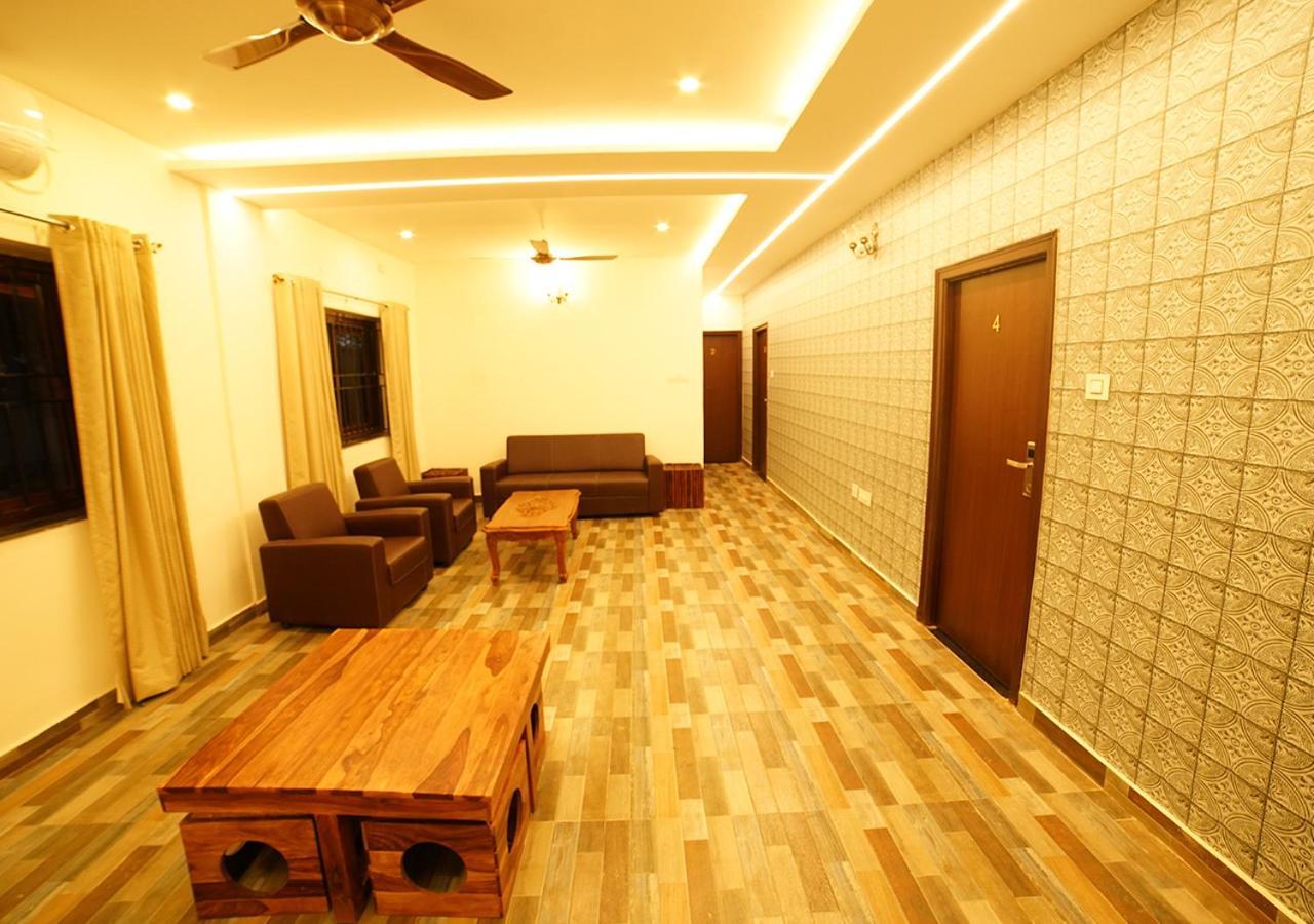 Brown Town Resort & Spa Hyderabad Exteriör bild